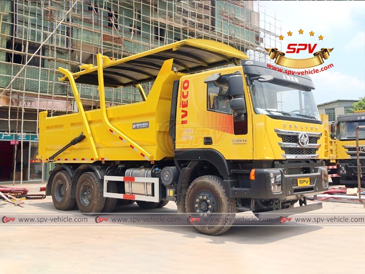 Dump Truck IVECO with Lid - LF